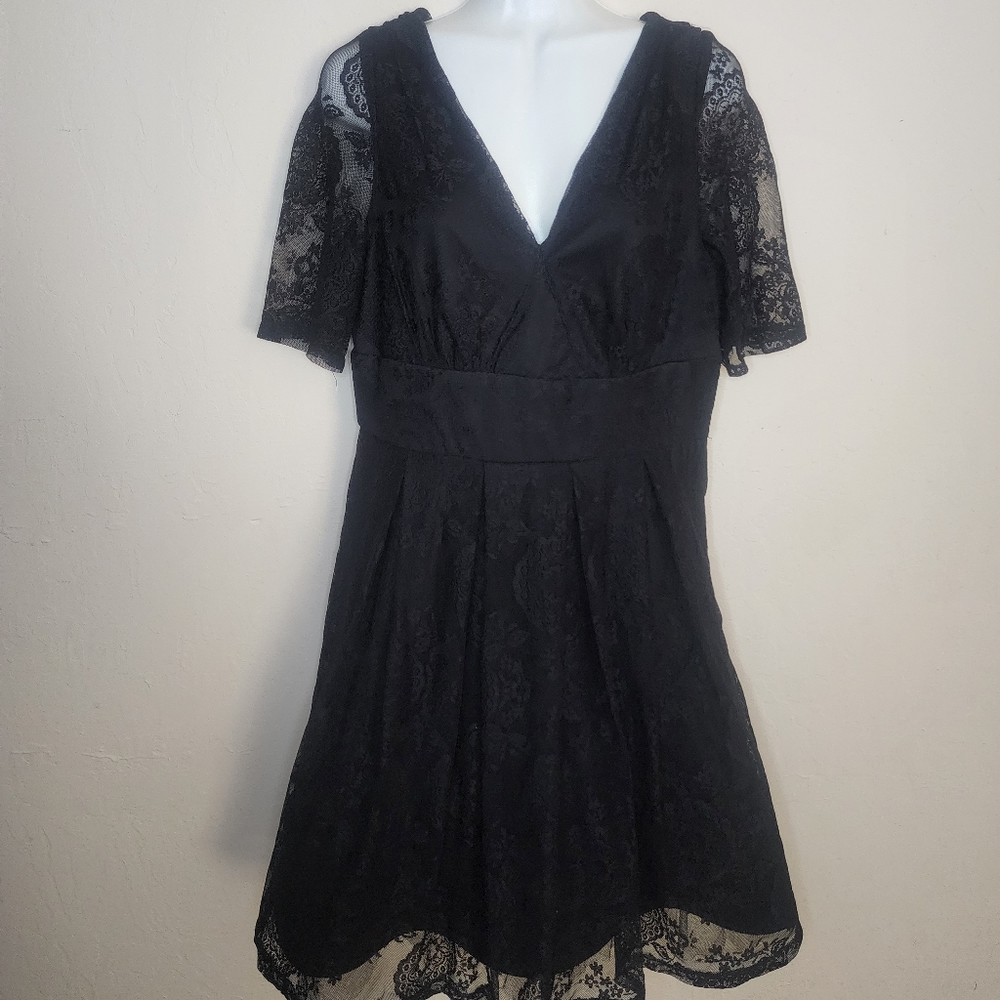 Betsey johnson black lace dress